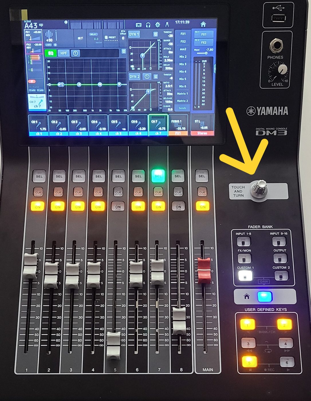 ミキサー全体（ノブの位置）